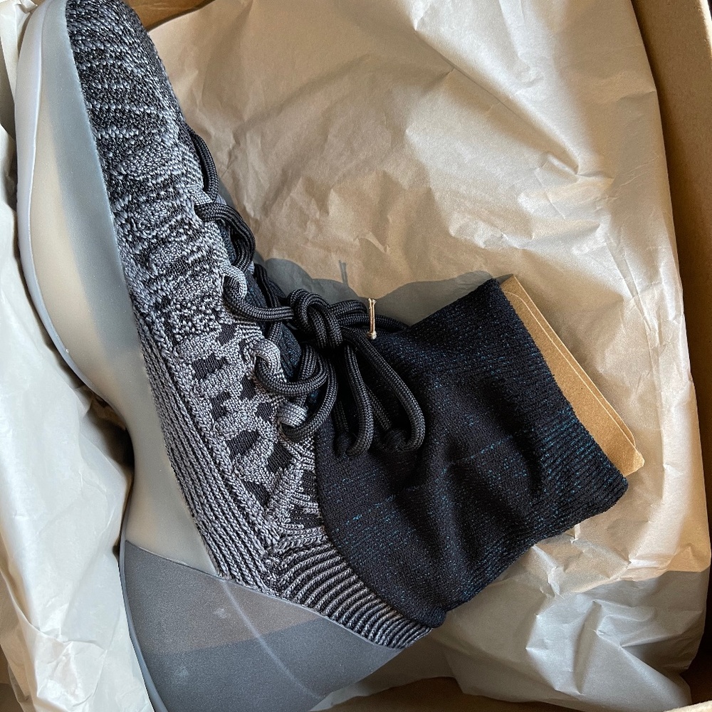 Adidas Yeezy Basketball Knit Sneaker Sz 8.5
